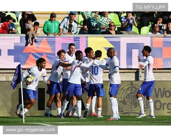 比利亚雷亚尔对阵贝蒂斯，欧战资格争夺战中的六分对决